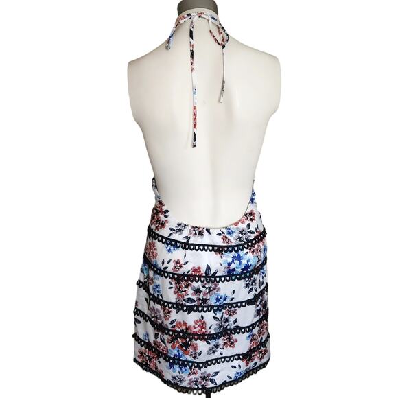NBD Irene halter lace trim mini shift dress spring bloom floral Size Large NEW - Picture 3 of 10
